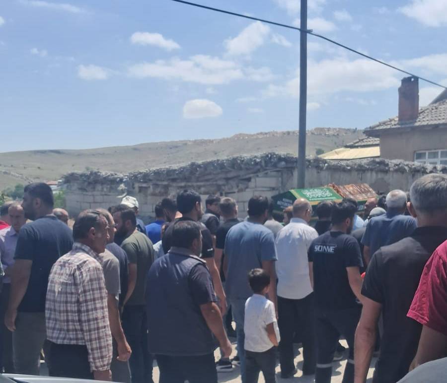 Konya’da Kadir ve Fatma Yıldız çiftinin öldüğü kaza anı kamerada 7